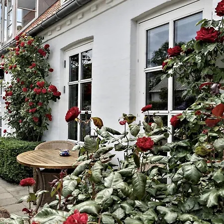 Balliwood Vaerelsesudlejning Bed and breakfast 3*