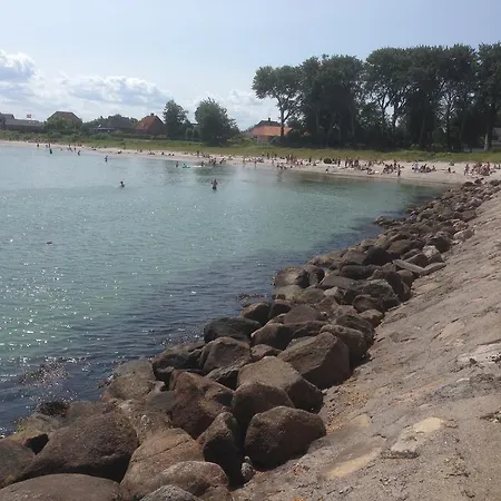 Balliwood Vaerelsesudlejning 3*